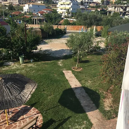 Отель Afrimi *